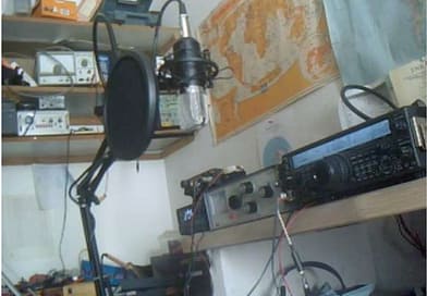 FT-847 Yaesu et Micro Neewer NW700 : Economique et efficace